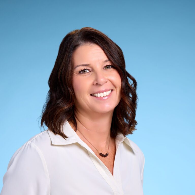 Proett-Heidi-35470 (2)